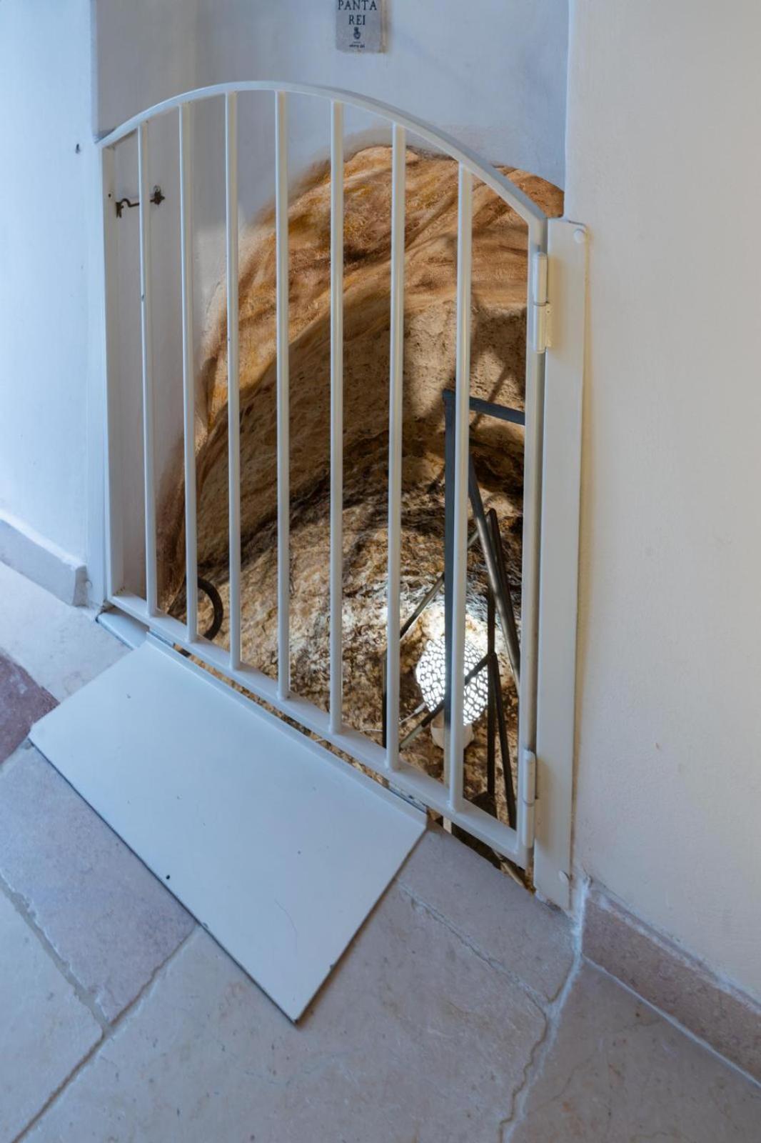 Bed and Breakfast Ca Sotto L'Arco Ostuni Exterior foto